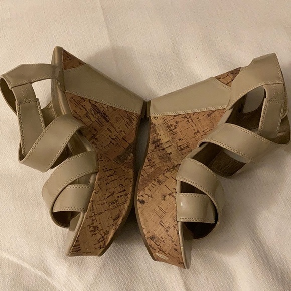 Guess- Wedge/Platform Cork Nude Sandals - Picture 3 of 14